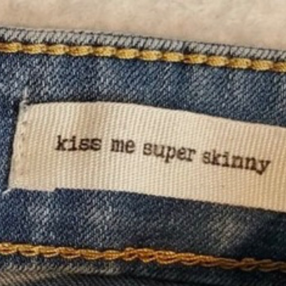 VINTAGE Jessica Simpson Size 2 Kiss Me Super Skinny Jean Distressed Denim Floral - Picture 14 of 14